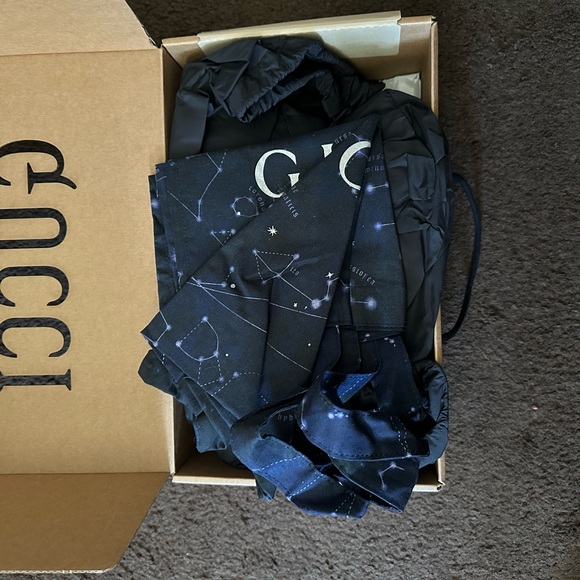 Gucci Sneakers - Picture 5 of 9